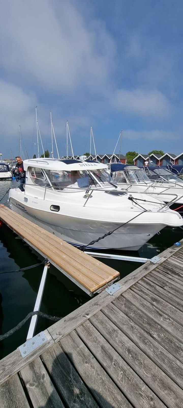 Quicksilver 700 Weekend