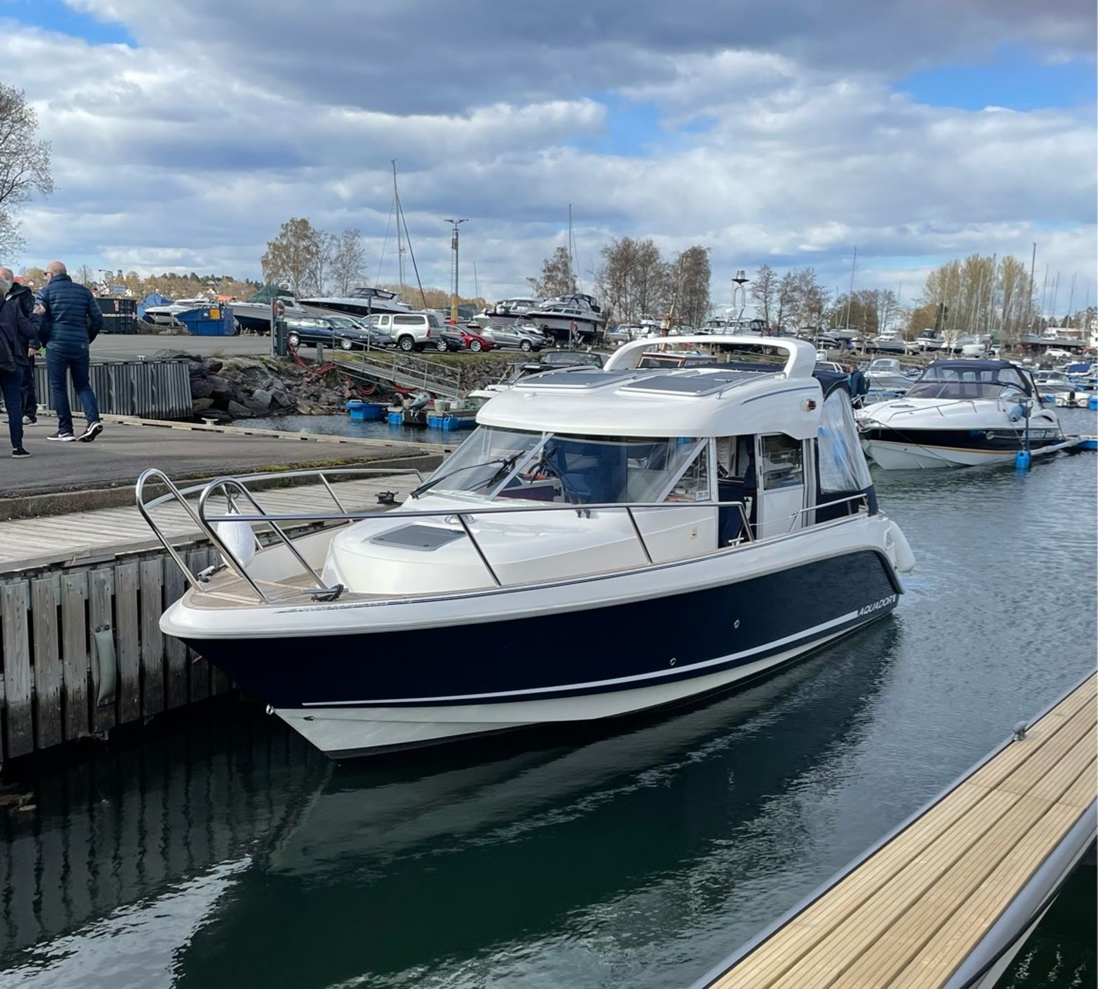 Aquador 28 C