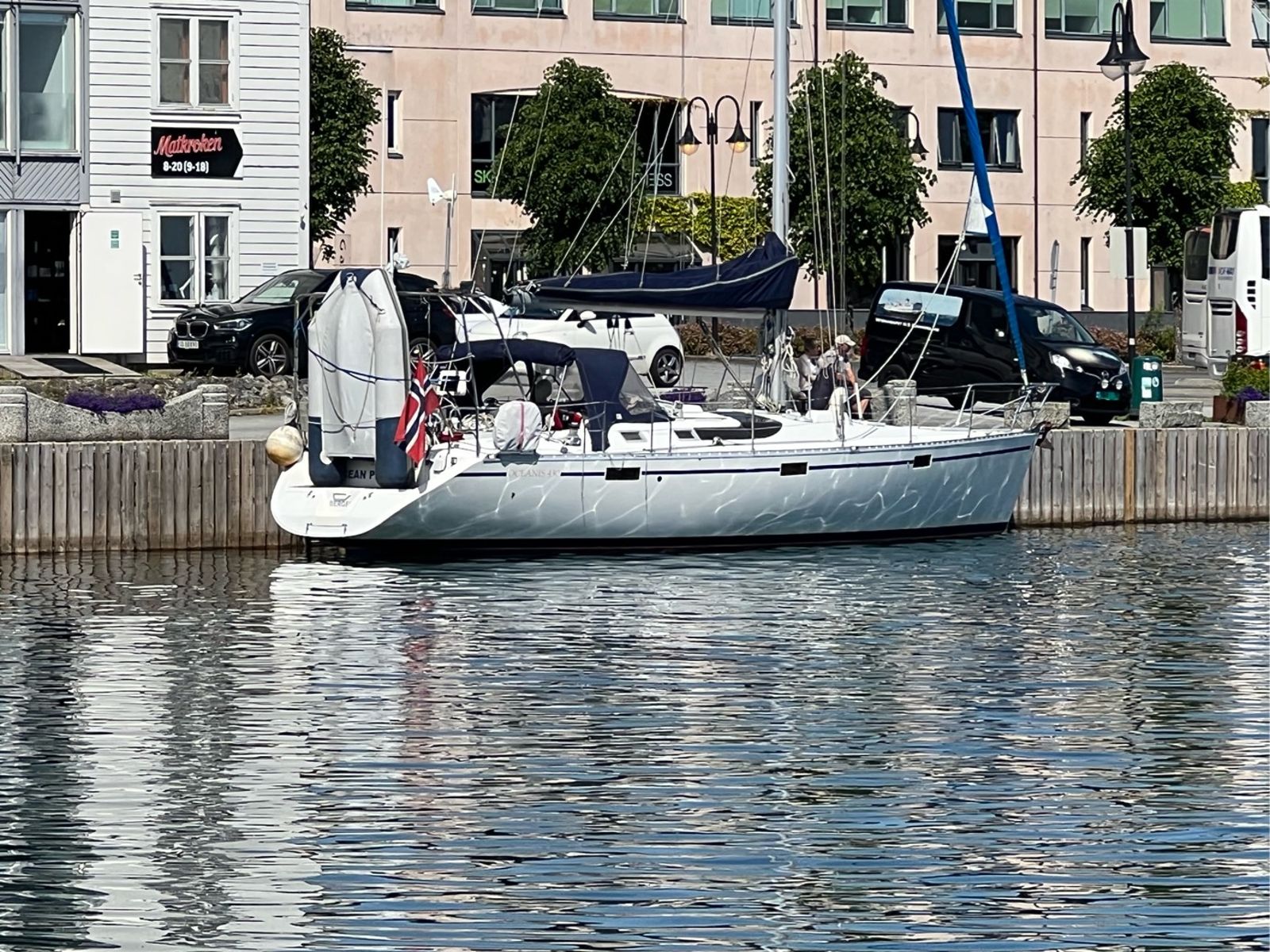 Beneteau