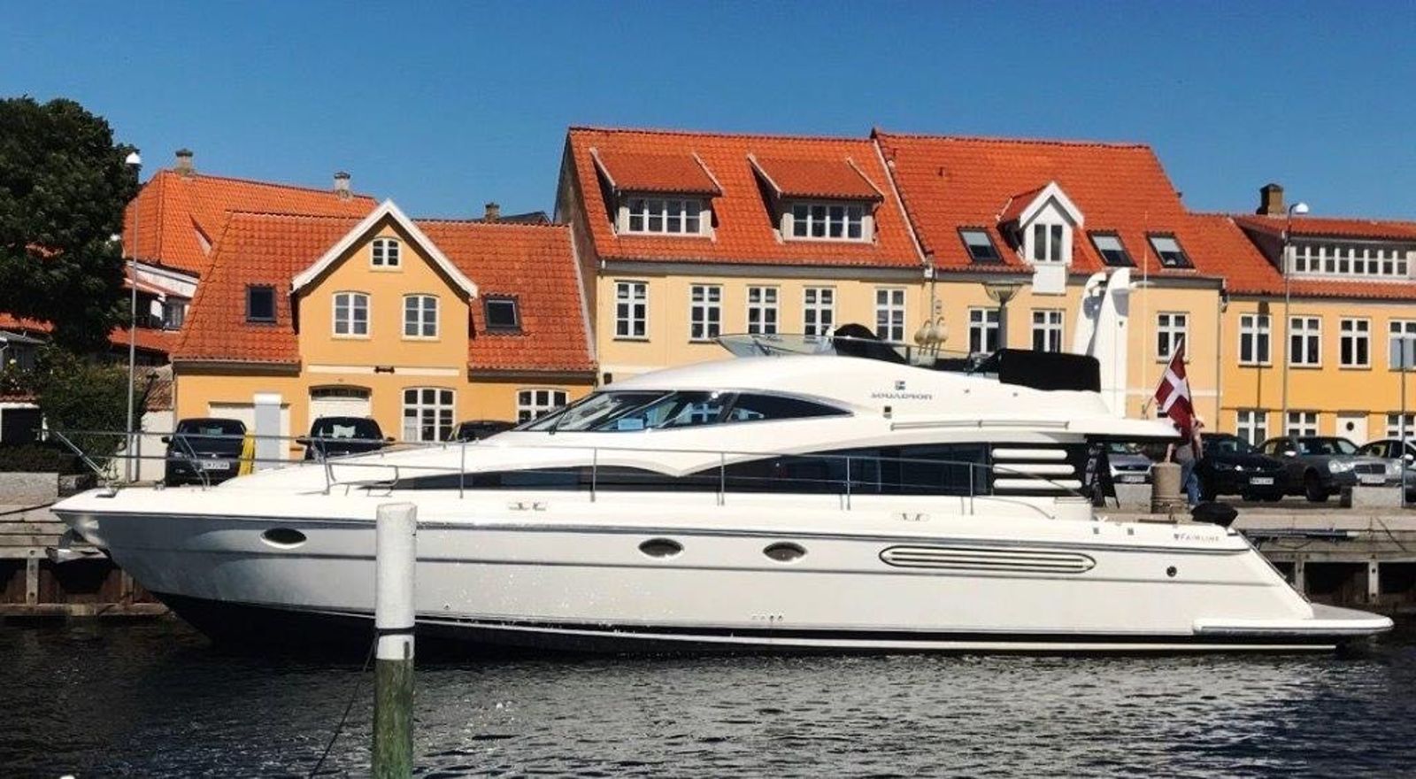 Fairline Squadron 52