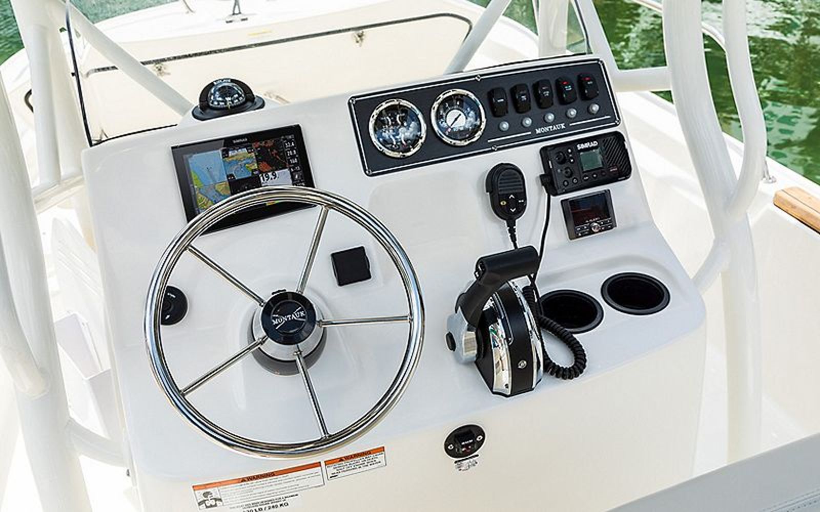 Boston Whaler 190 Montauk