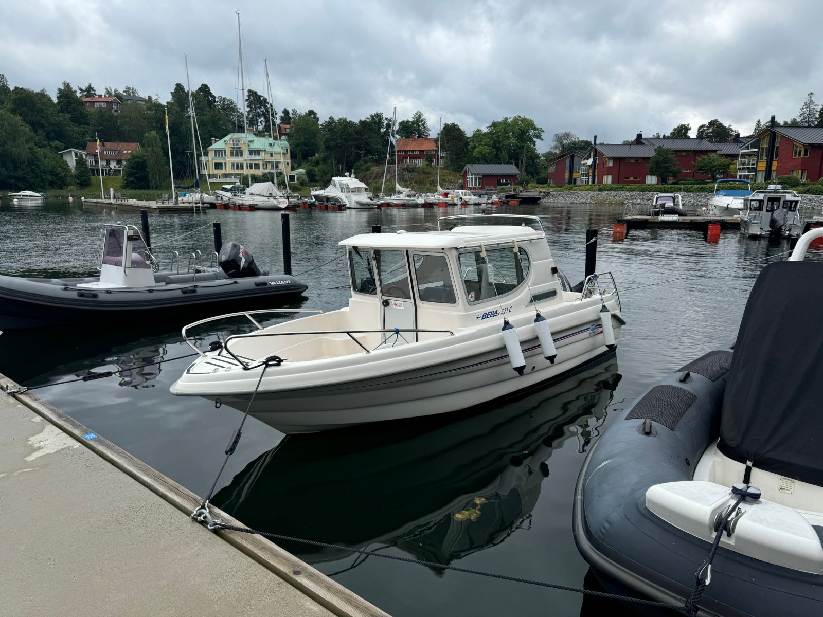 Bella 571 C