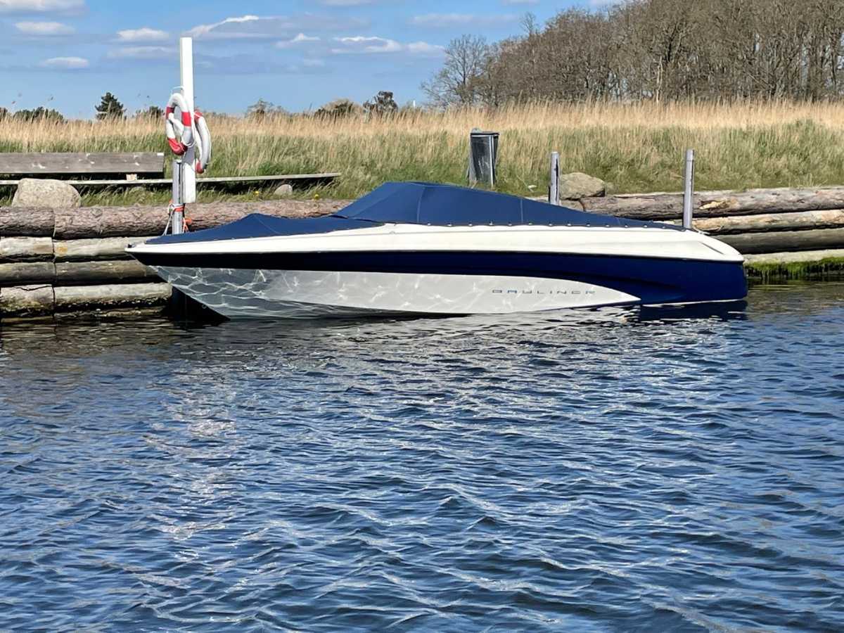 Bayliner 2252 Arriva