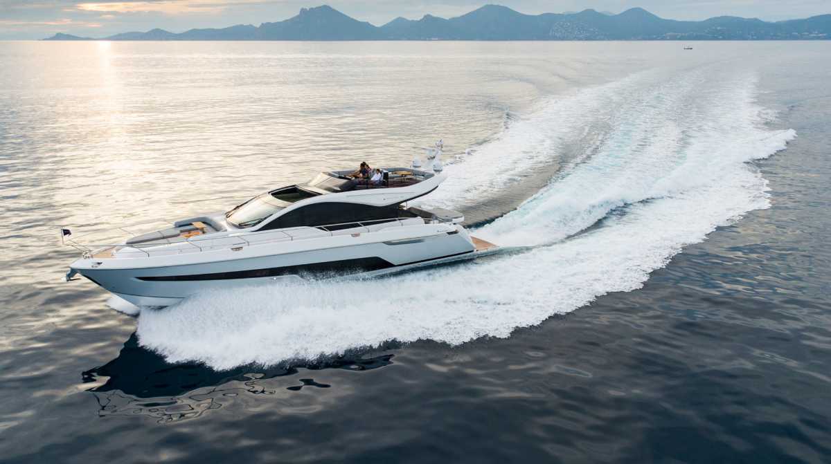 Fairline Phantom 65