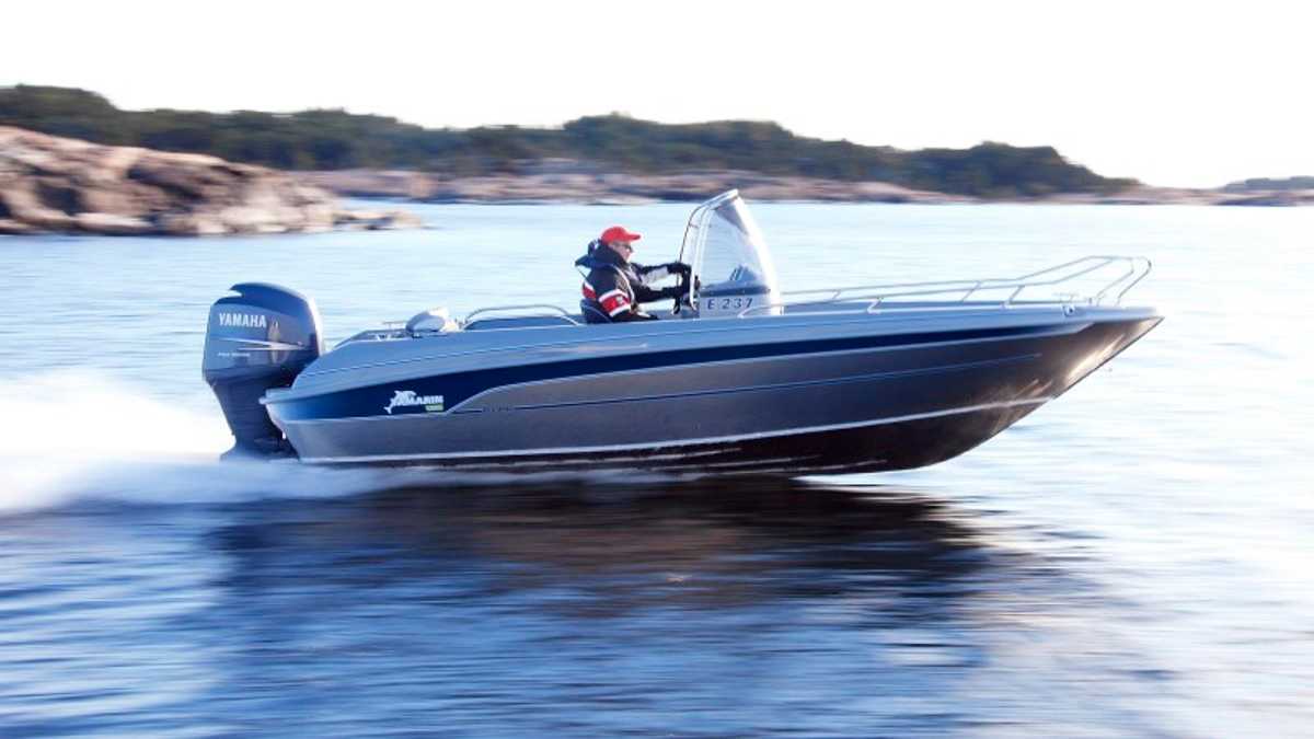 Cross 61 Center Console