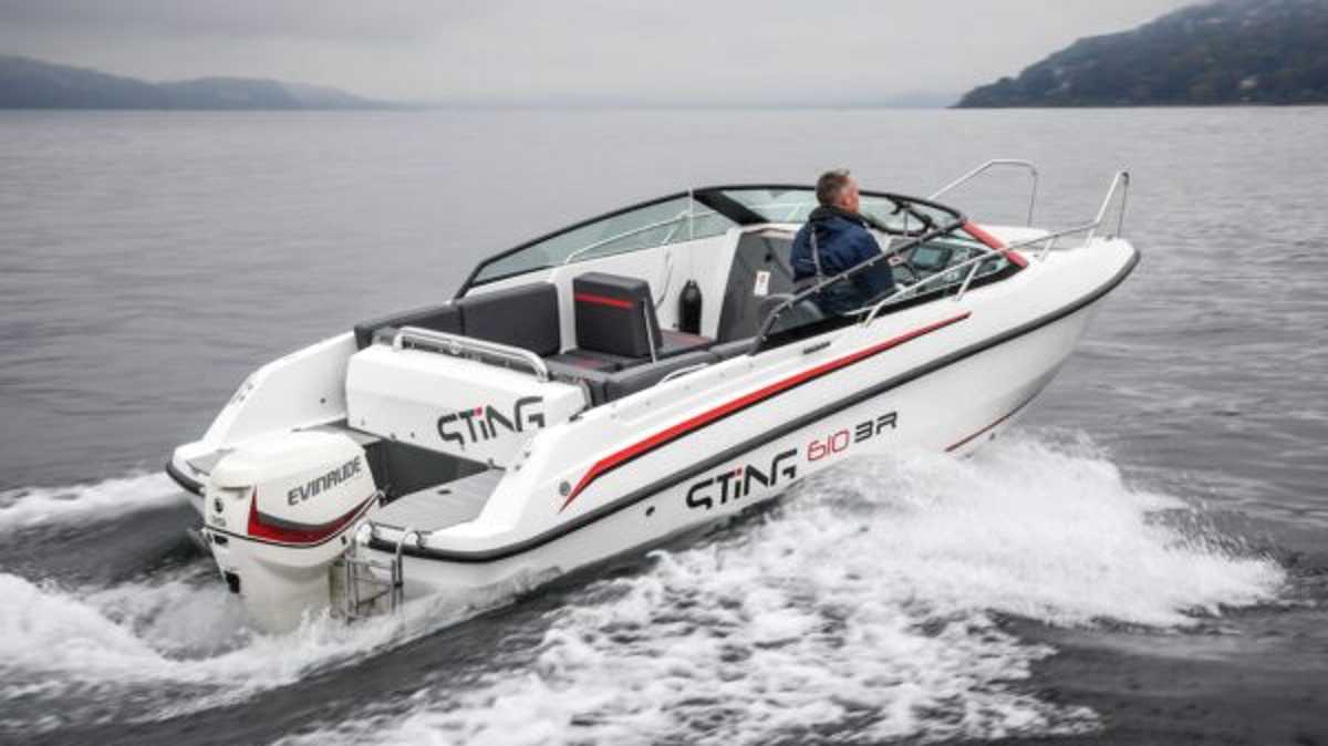 Sting 610 Bowrider