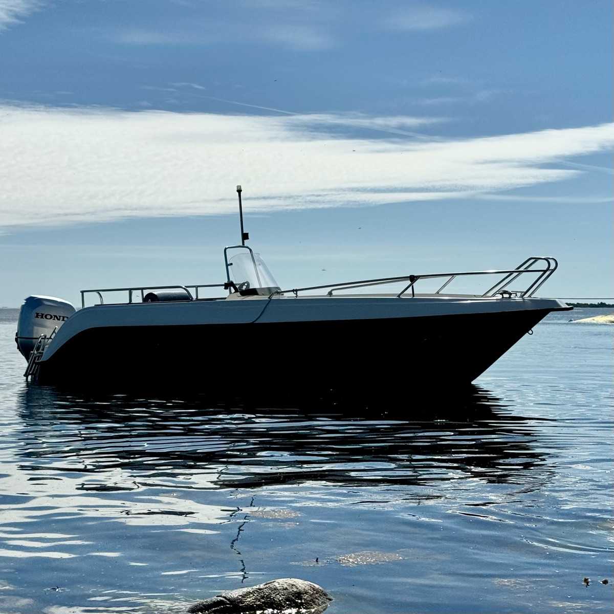 Uttern S56 Exclusive