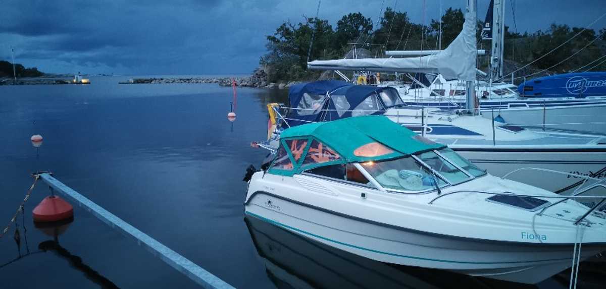 Uttern 5500 Dc Std/exclusive