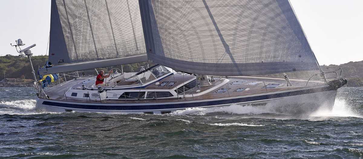Hallberg-Rassy 64