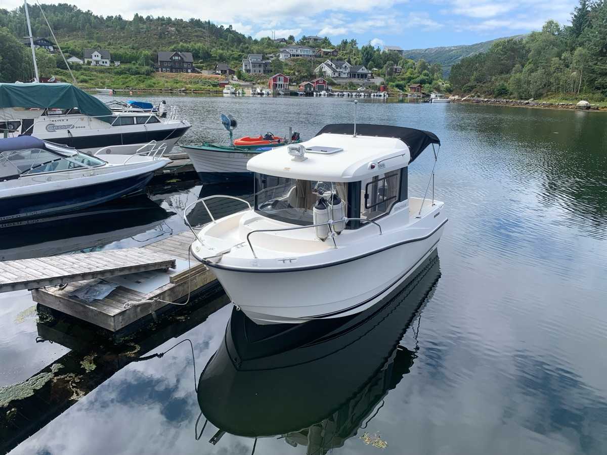 Quicksilver 555 Pilothouse