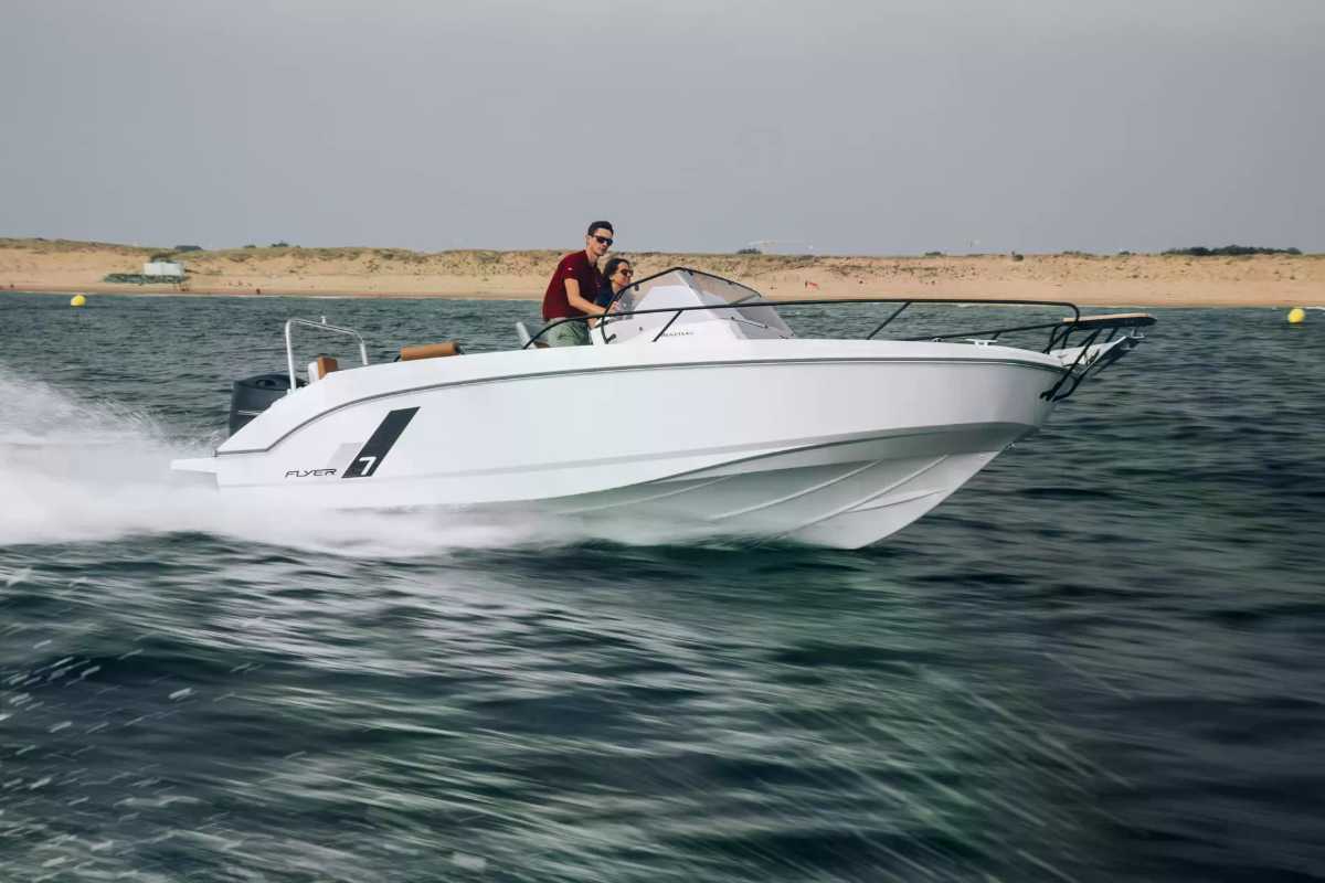 Beneteau Flyer 7 Sundeck
