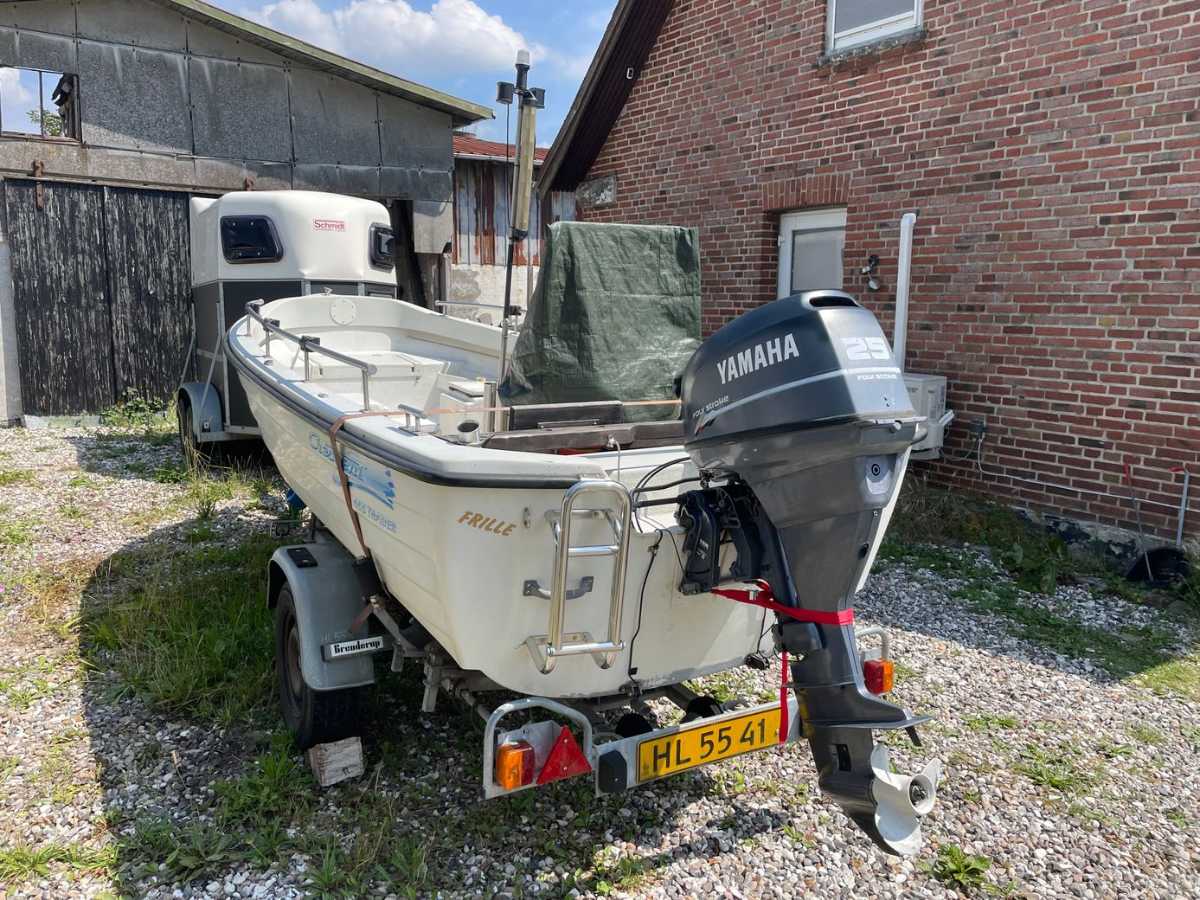 Crescent 465 Standard