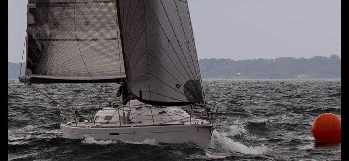 Beneteau First 36.7
