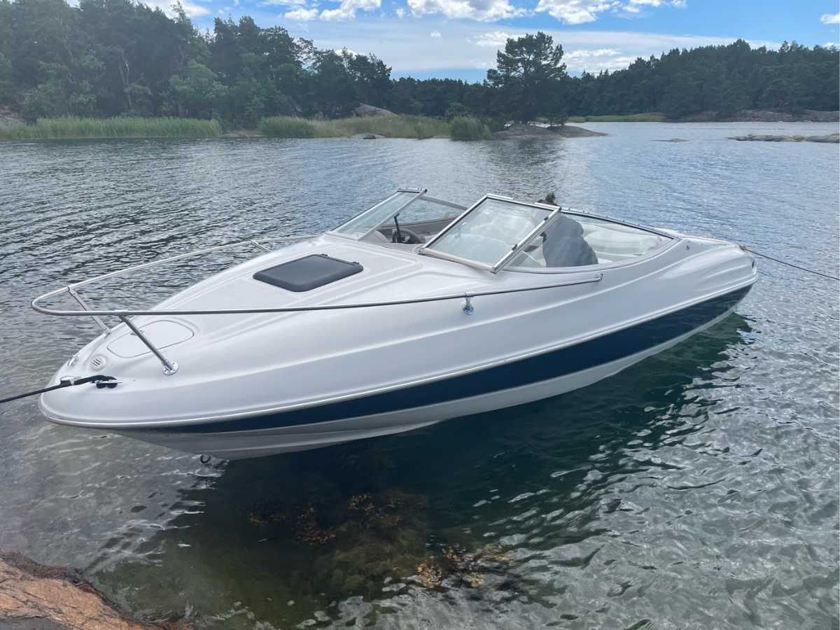 Bayliner 2052 Capri Ls