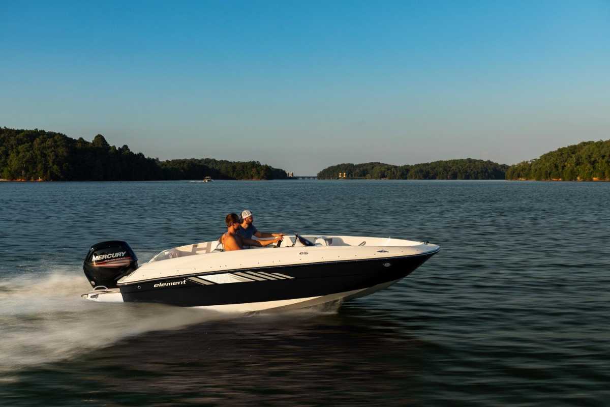 Bayliner Element E6