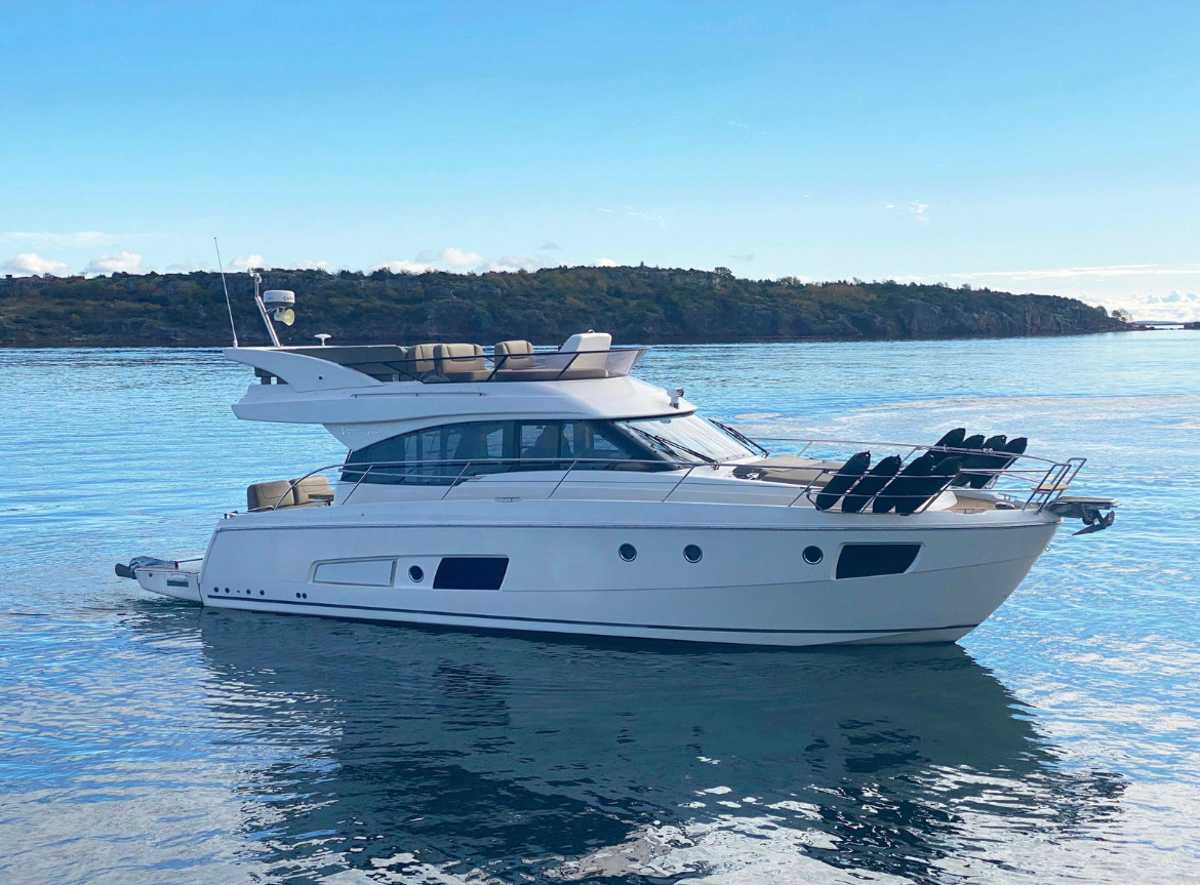 Bavaria Virtess 420 Fly