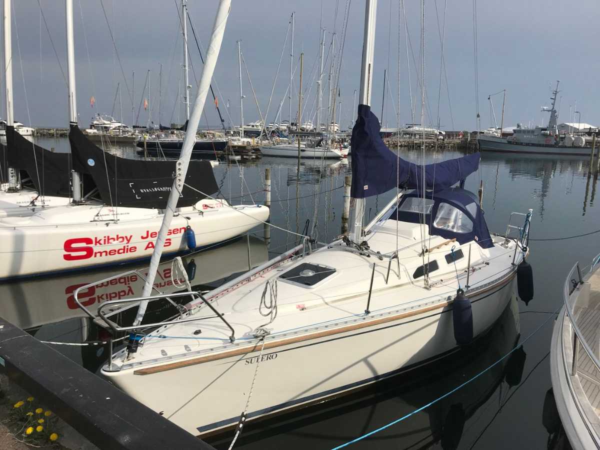 Hanse 301