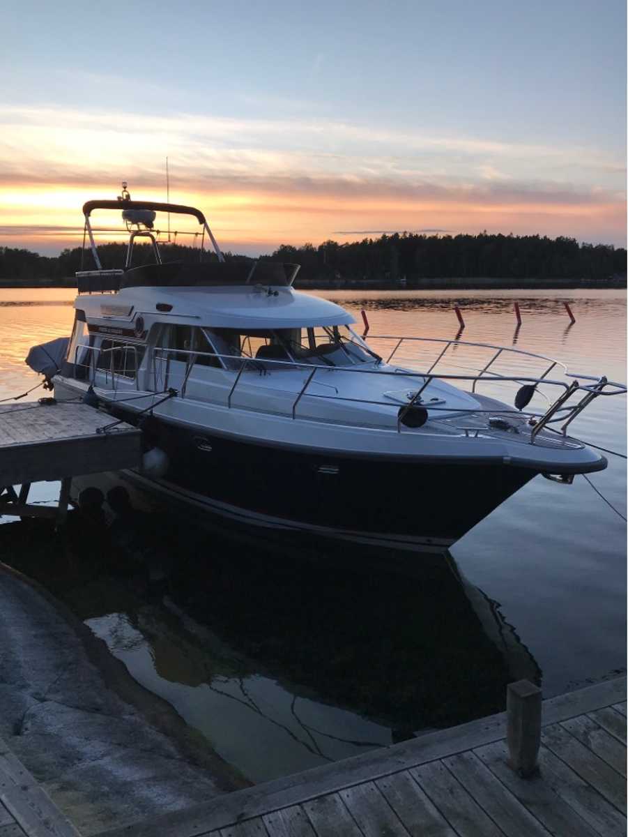 Storebro 410 Commander