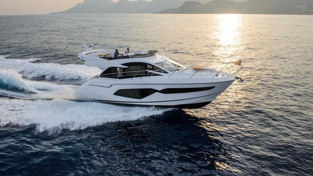 Sunseeker Manhattan 52