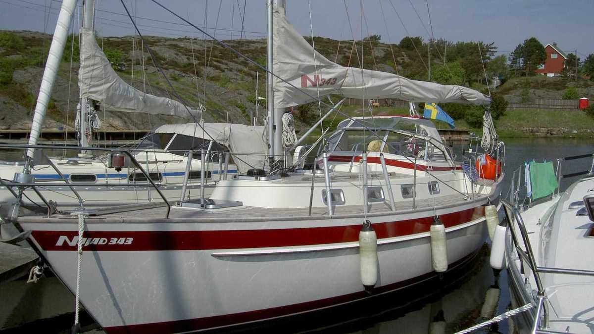 Najad 343