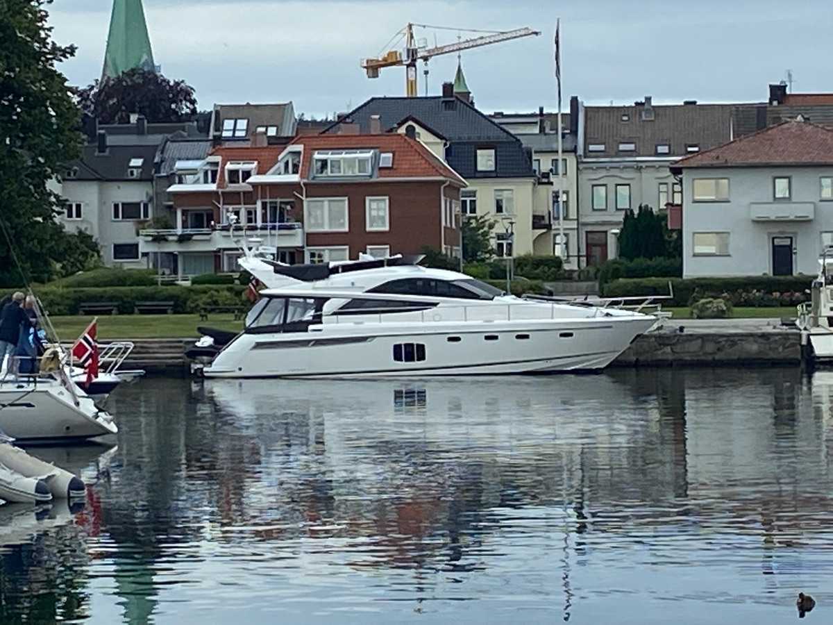 Fairline Phantom 48