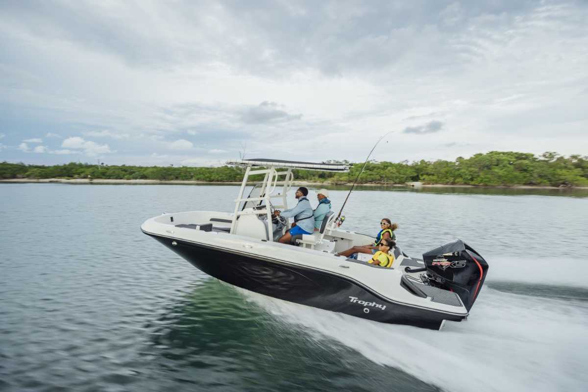 Bayliner T20CC