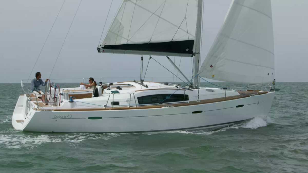 Beneteau Oceanis 40