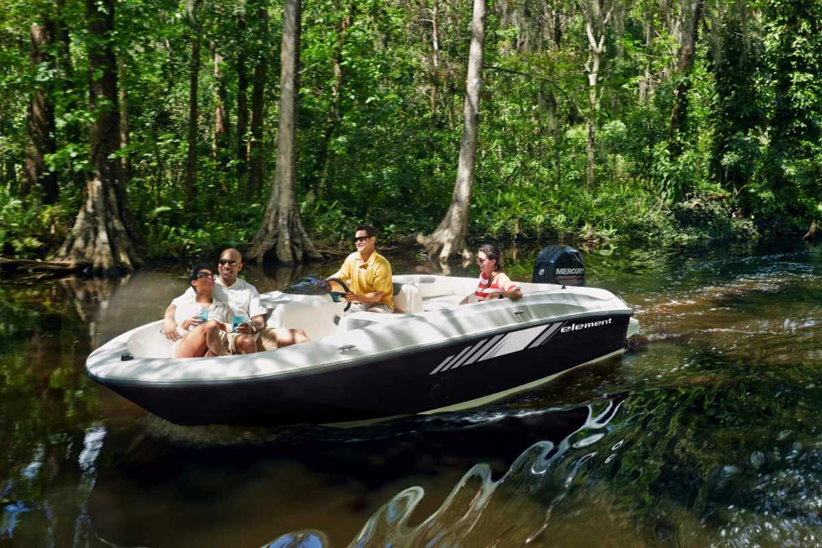 Bayliner 180 Element