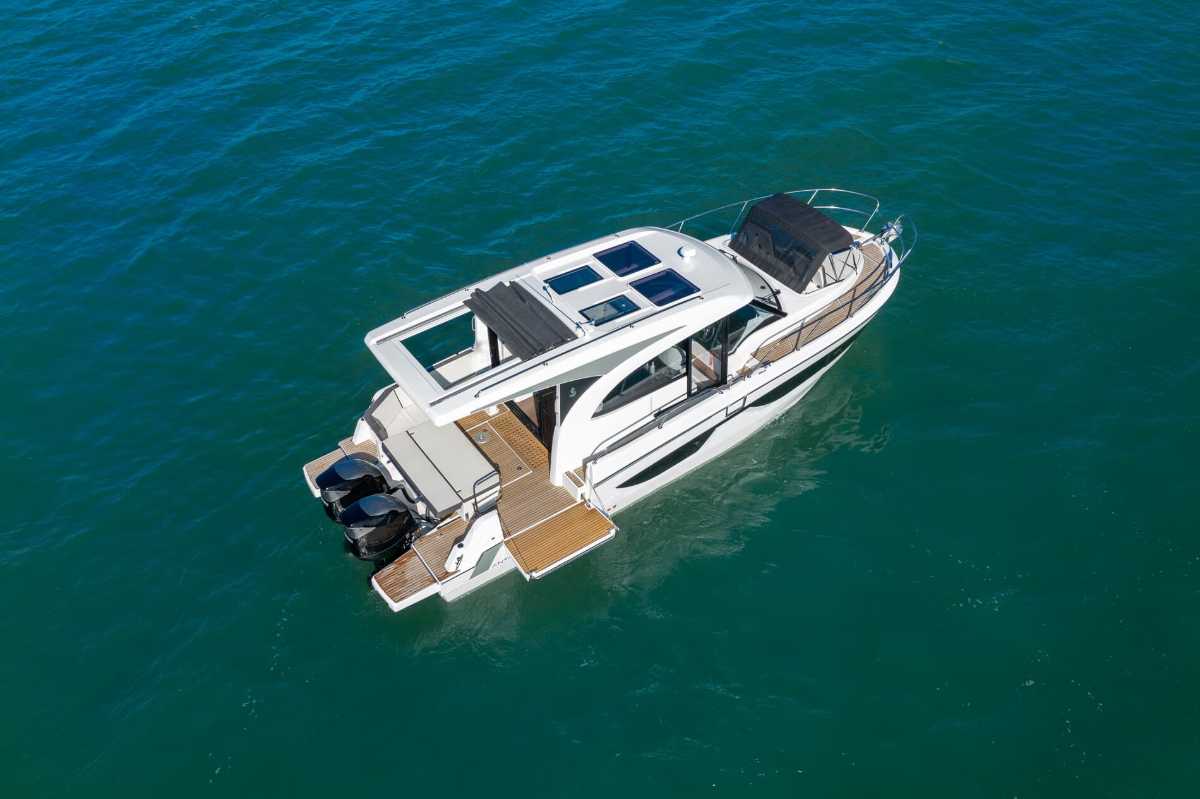 Beneteau Antares 11