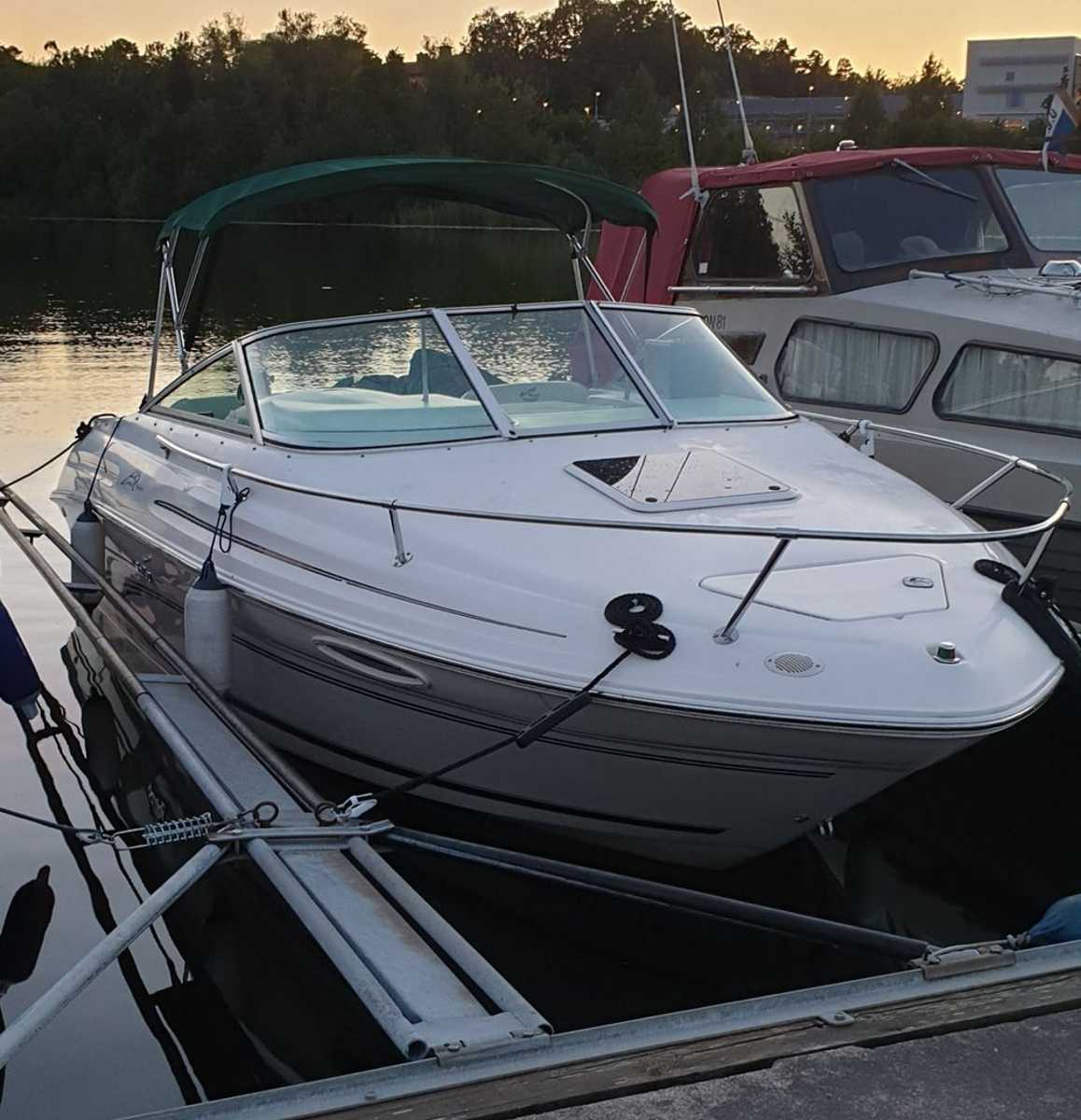 Quicksilver Activ 535 Open