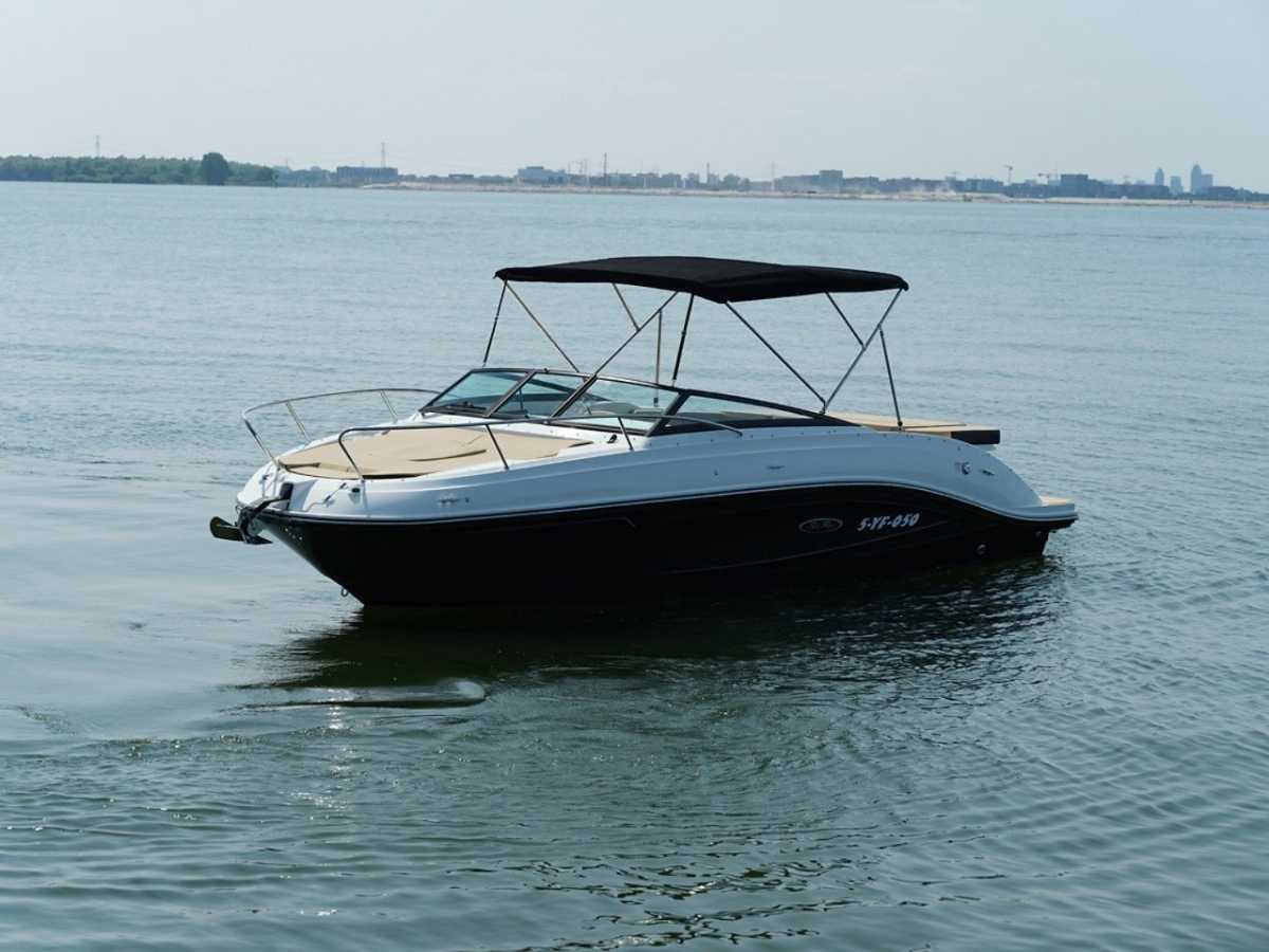 Sea Ray 230 Sun Sport