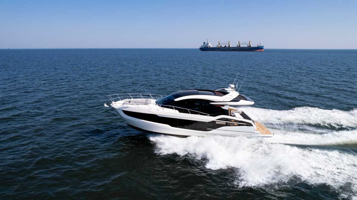 Galeon 450 Htc
