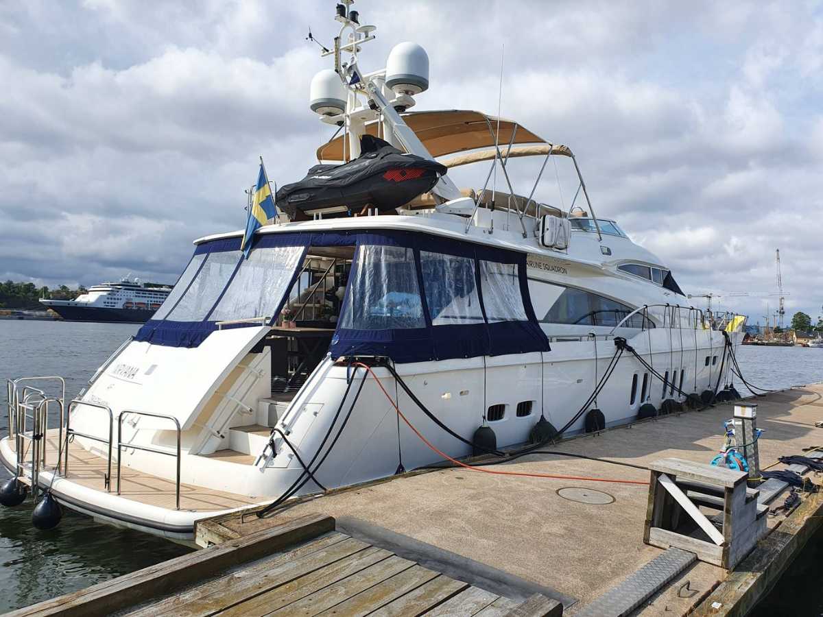 Fairline Squadron 74