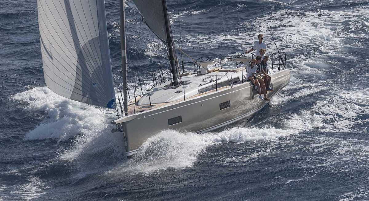 Beneteau First 44