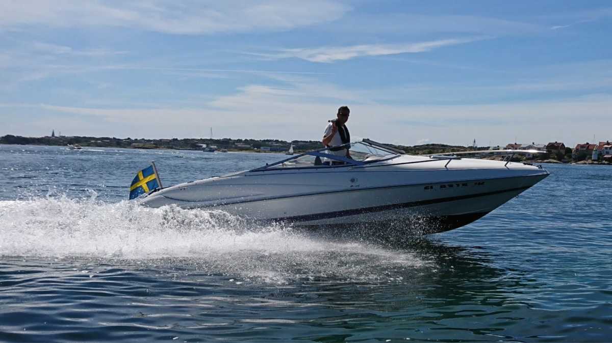 Sea Ray 250 Sundancer