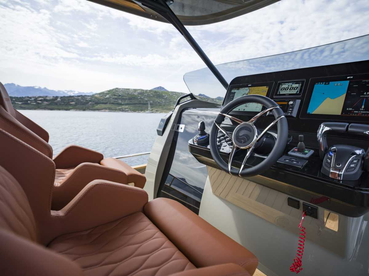 Capelli Tempest Stradivari 43