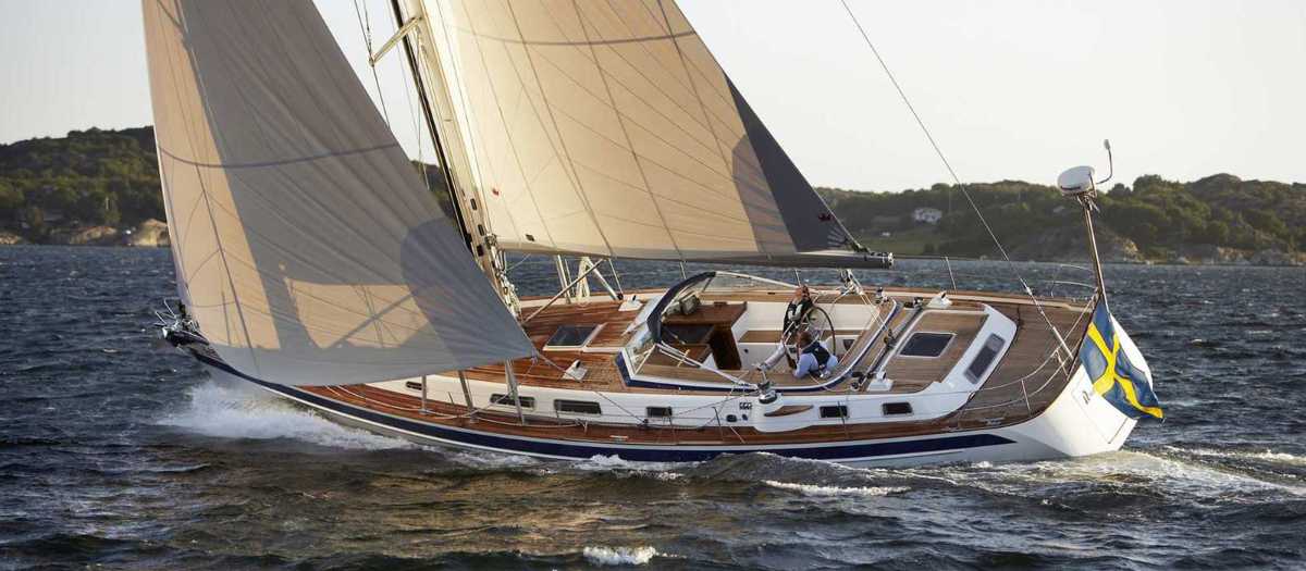 Hallberg-Rassy 54