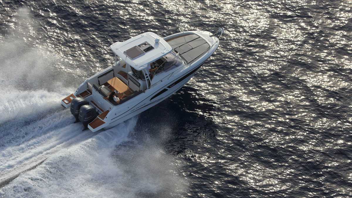 Jeanneau Cap Camarat 9.0 Wa