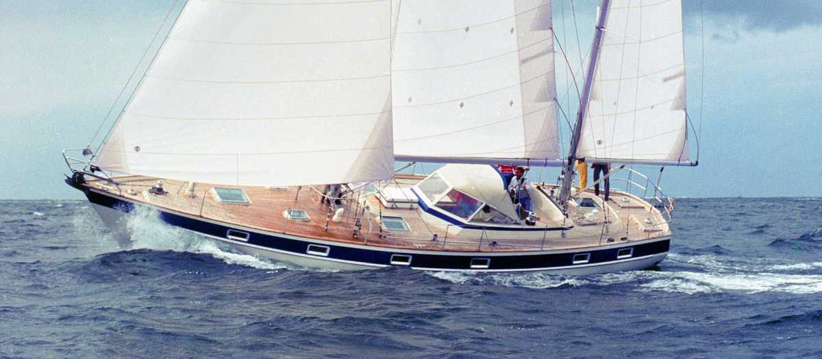 Hallberg-Rassy 49