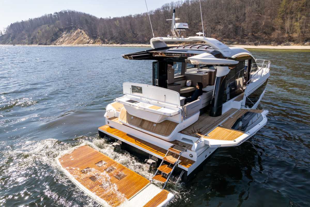 Galeon 450 Htc