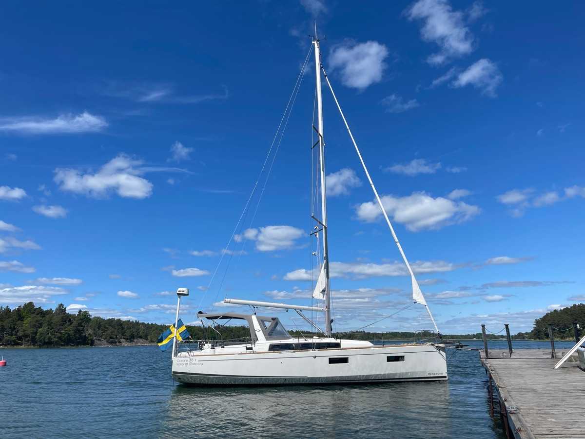Beneteau Oceanis 38.1