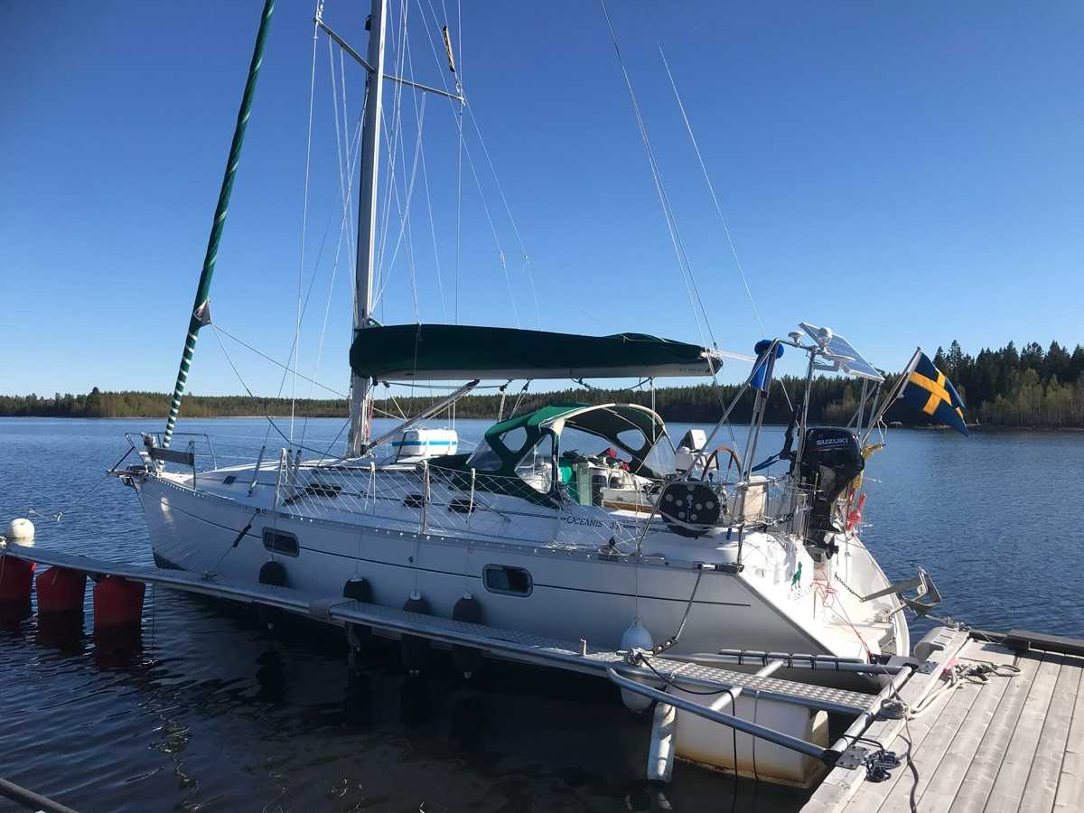 Beneteau Oceanis 35.1