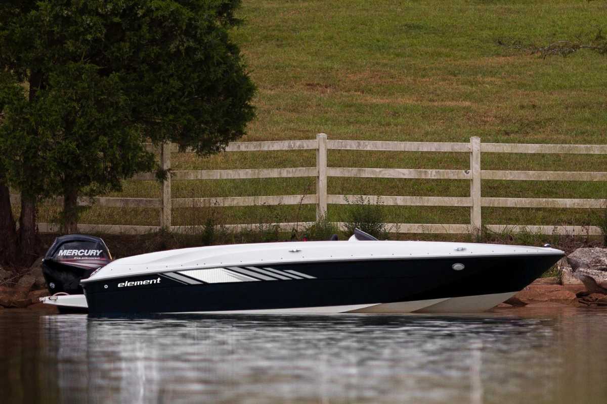 Bayliner 180 Element