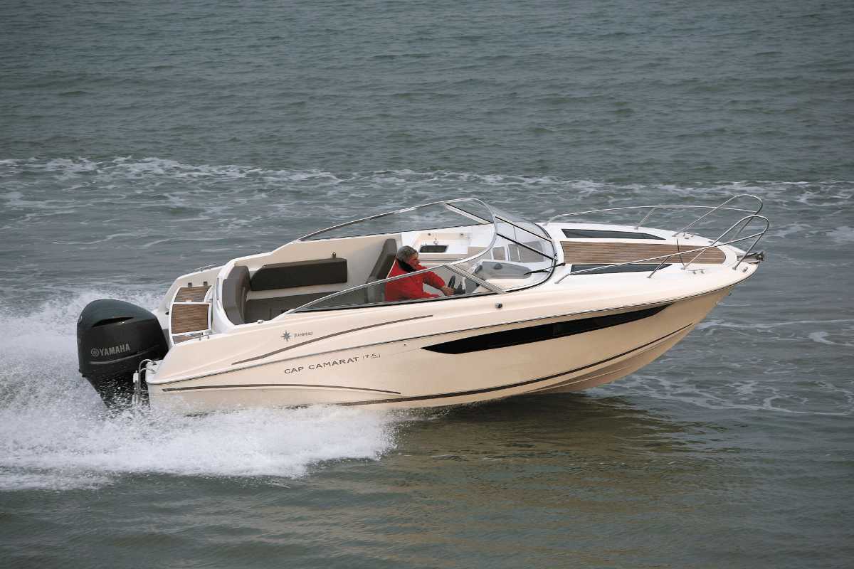 Jeanneau Cap Camarat 7.5 Dc