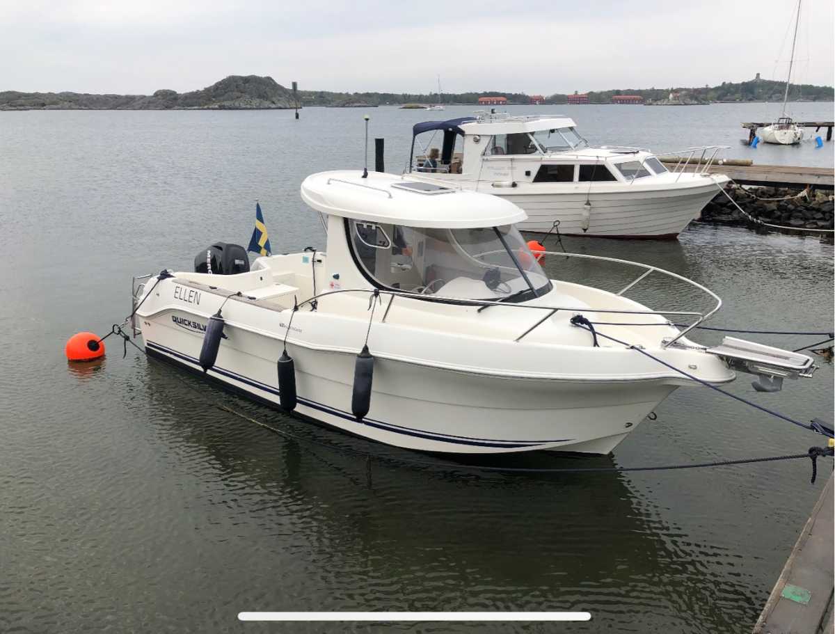 Quicksilver 640 Pilothouse