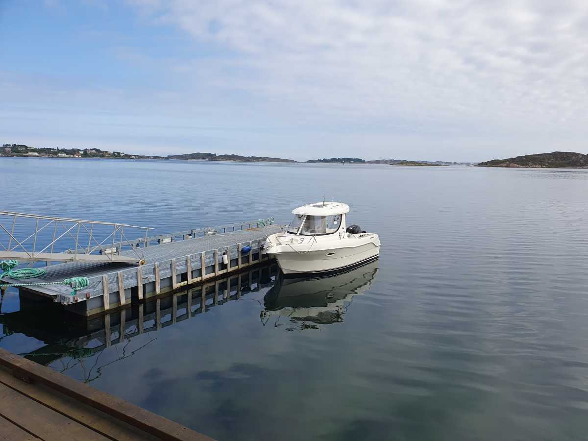 Quicksilver 580 Pilothouse