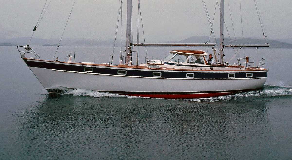 Hallberg-Rassy 49