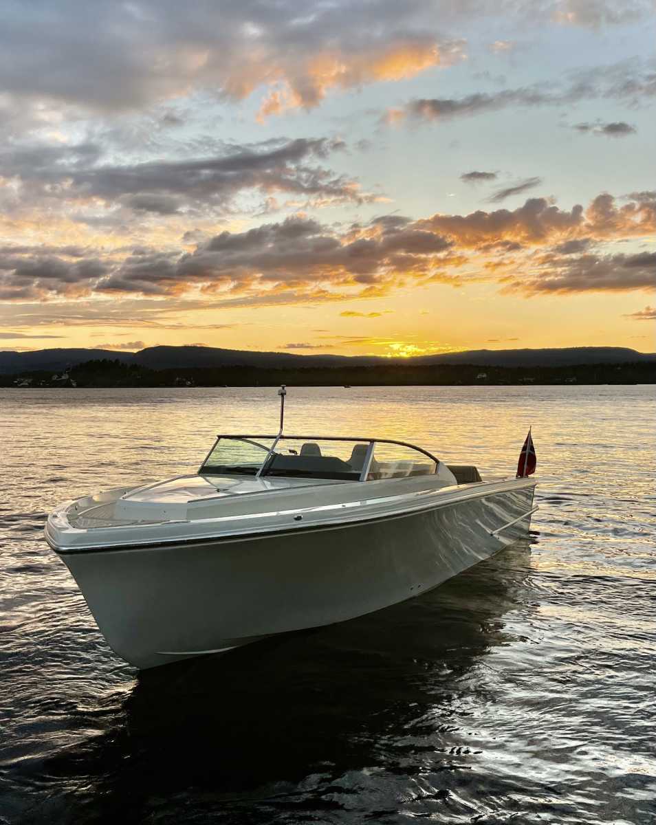 Coronet 35 Suncruiser