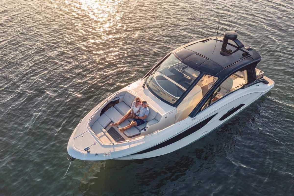 Sea Ray 370 Sundancer