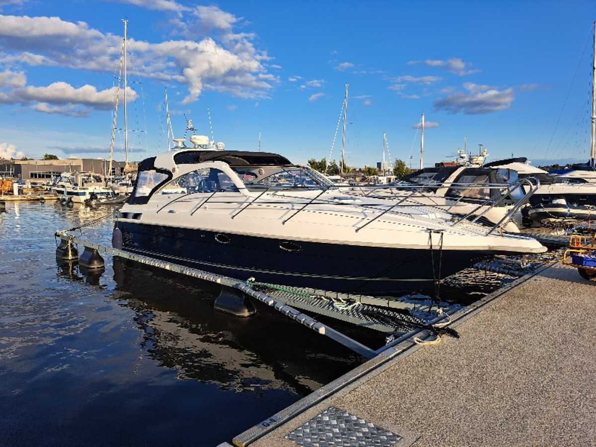 Marex 350 Cabriolet Cruiser